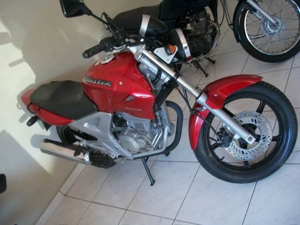 CBX 250 Twister 